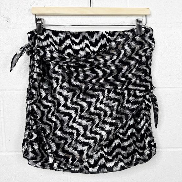 Zara Black and White Zigzag Dress - Picture 3 of 12